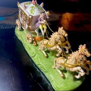 Capodimonte porcelain Royal horse drawn  carriage